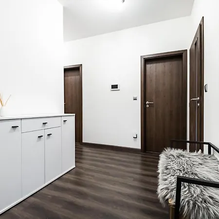 Apartman V Residenci Mattoniho Nabrezi Apartamento